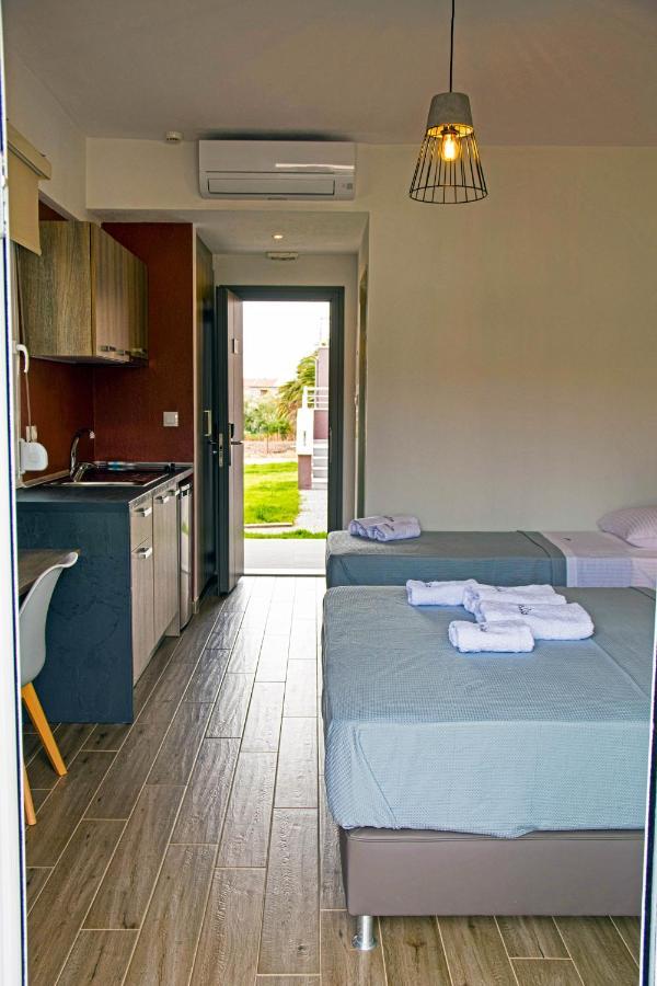 Aelia Luxury Apartments Nikiti  Luaran gambar