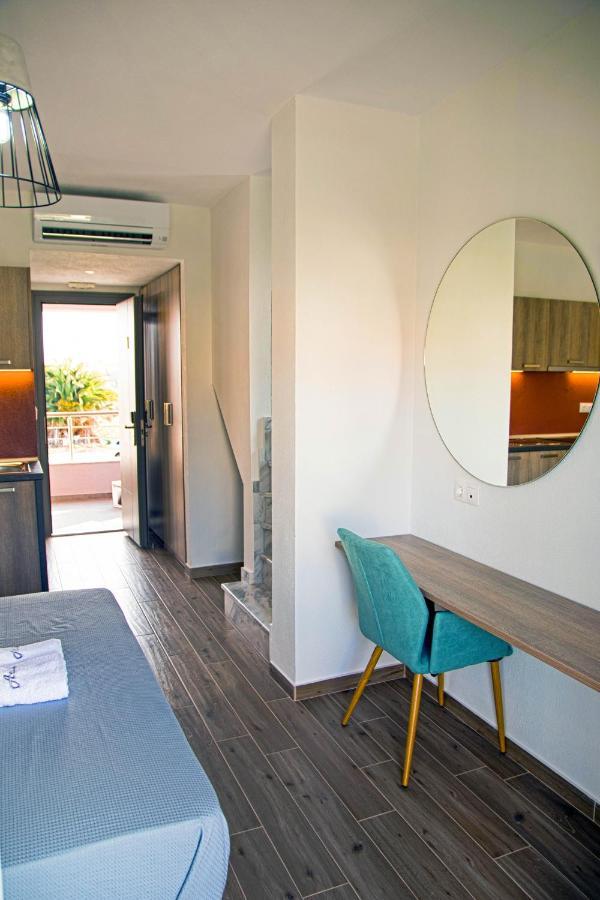 Aelia Luxury Apartments Nikiti  Luaran gambar