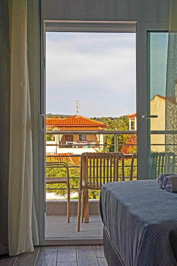 Aelia Luxury Apartments Nikiti  Luaran gambar